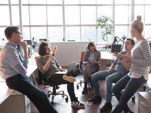 Motivas a los millennials - Playmotiv